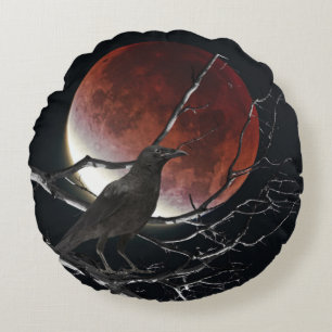Dekorativ kudde, Raven in Red and Black Rund Kudde