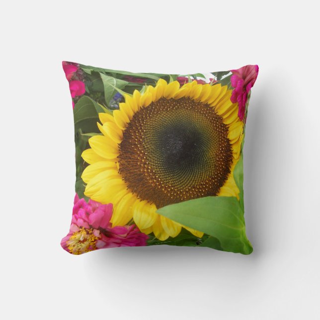 Dekorativ kudde: Solros och Zinnia Bouquet_ Kudde (Framsida)