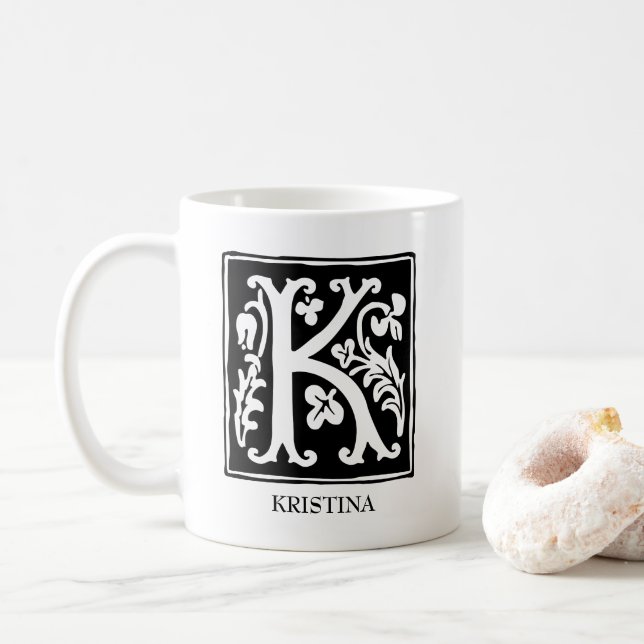 Dekorativ personlig för alfabetbrev K Kaffemugg (Med munk)