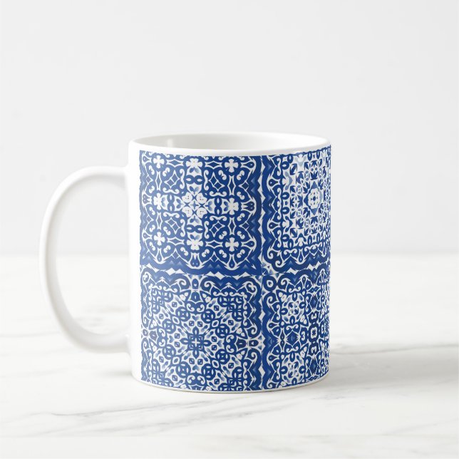 Dekorativa färg keramiska azulejoplattor. Färgad d Kaffemugg (Vänster)