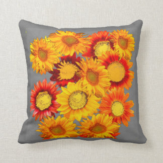 DEKORATIVA KANSAS SUNFLOWERS GRÅTT ART KUDDE