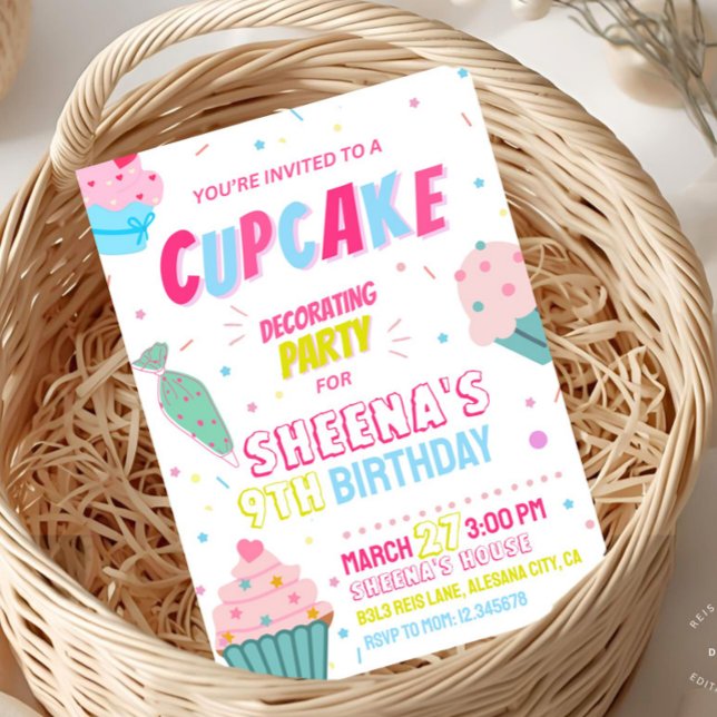 Dekorera födelsedagsinbjudan till Cupaka Party Inbjudningar (Kids Cupcake Party Decorating Birthday Invitation)