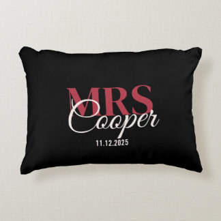 Dekorpil Elegant Snyggt Bride Namn Red Ivory Prydnadskudde