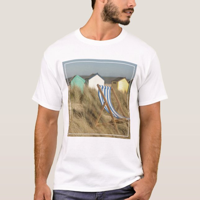 Dekorstolar och persikohylsor| Southwold, Suffolk T-shirt (Framsida)