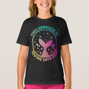 Dela i fem Sjöjungfruar femte födelsedagen T-Shirt