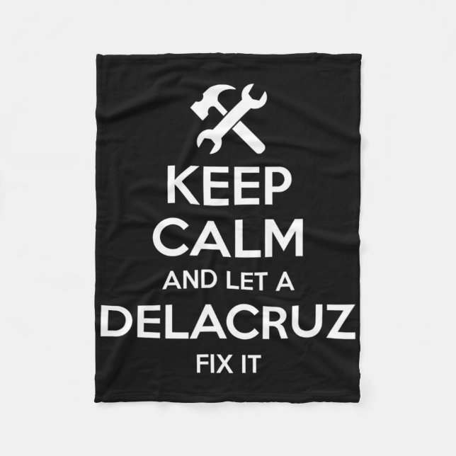 Delacruz Funny Surname Birthday Family Träd Reunio Fleecefilt (Framsidan)