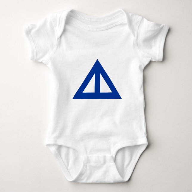 Delad triangulär pil t shirt (Framsida)