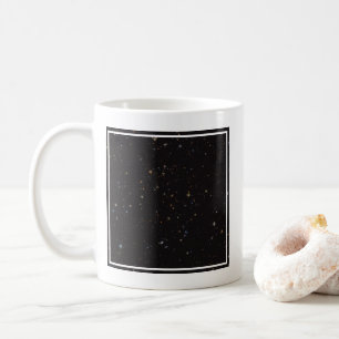 Delar av Himlar med över 45 000 synliga galaxer. Kaffemugg