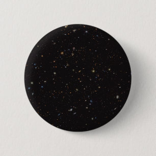 Delar av Himlar med över 45 000 synliga galaxer. Knapp