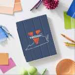 Delat i delstaten Virginia Kärlek iPad Skydd<br><div class="desc">Kolla in Virginia Cavaliers design! Visa ditt Virginia Cavaliers pride med de här nya Universiteten-produkterna. De gör perfekterna till Virginia student,  aluminium,  familj,  vän eller fläkt i ditt liv. Alla dessa Zazzle-produkter är anpassade med ditt namn,  klassår eller klubb. Gå Wahoos!</div>