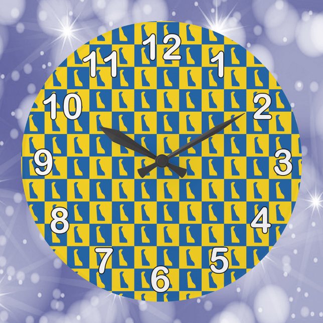 Delaware Blue Gold Mönster Svart Vita Nummer Stor Klocka (A clock with a yellow gold and blue pattern featuring the US state of Delaware.)
