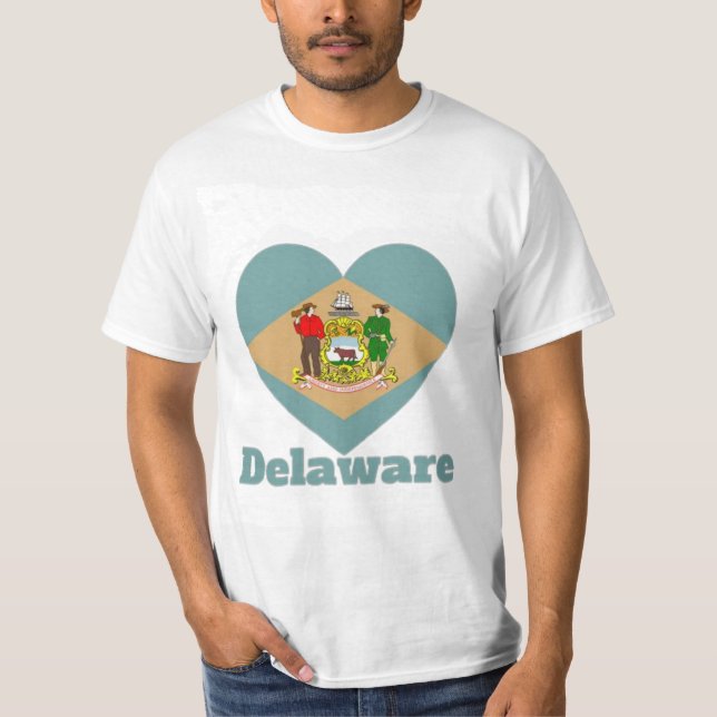 Delaware Heart Flagga T Shirt (Framsida)