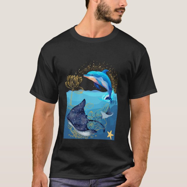 Delfin och rocka med lotusblomma t shirt (Framsida)