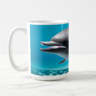 Delfin som simmar under vattnet i turkos hav kaffemugg