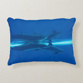 Delfiner och reflektioner prydnadskudde