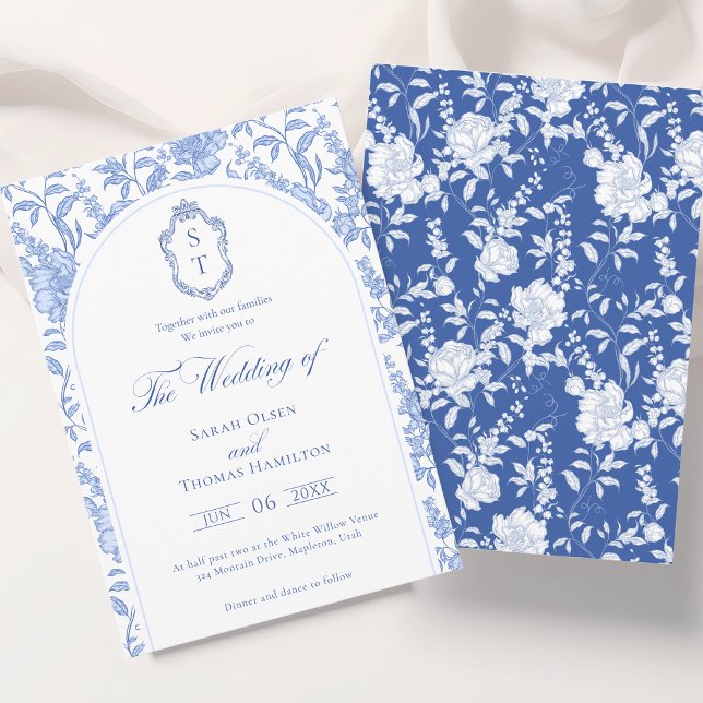 Delft Blå Blommig Chinoiserie Monogram Bröllop Inbjudningar (Skapare uppladdad)