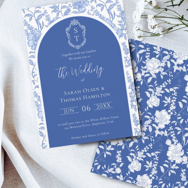 Delft Blue Floral Chinoiserie Monogram Wedding Inbjudningar (Skapare uppladdad)