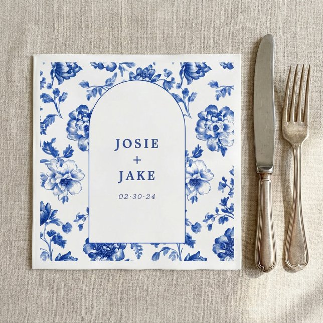 Delftvaror blå och vit valvformad bröllopsservett pappersservett (Delftware blue and white arch wedding napkin.)