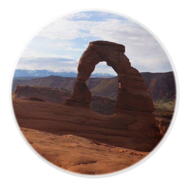 Delikat Arch I i Arches nationalpark Knopp (Framsidan)