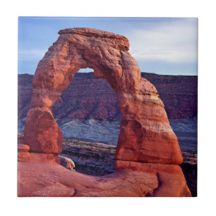 Delikat Arch in Arches National Park - Utah, USA Kakelplatta
