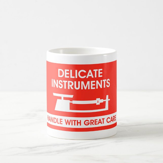 Delikata instrument - tecken kaffemugg (Skapare uppladdad)