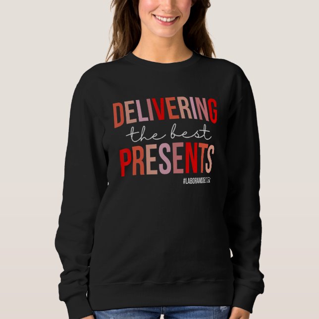Delivering The Best Presents Funny L&D Nurse Valen T Shirt (Framsida)