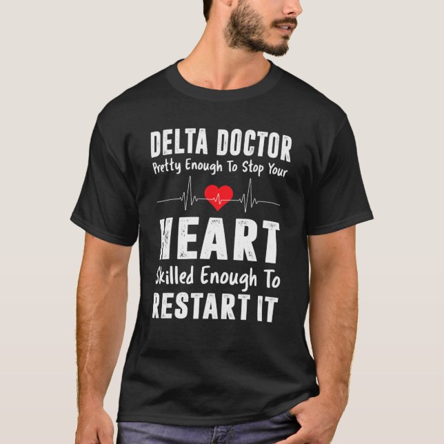 Delta Doktor Physician Sorority Sigma SisterITY T T Shirt (Framsida)