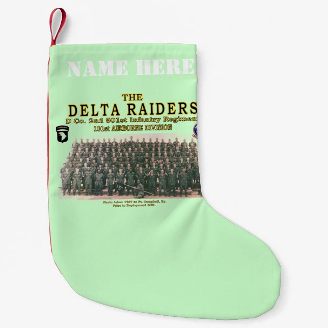 DELTA RAIDERS LITEN JULSTRUMPA (Framsidan)