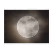 Delvis Clouely Full Moon, Ohio