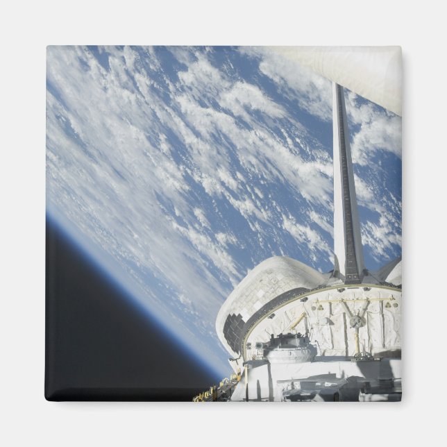 Delvis vy av utrymmesförskjutning magnet (Framsidan)