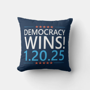 Demokrati Wins Kamala Harris 1.20.25 Kudde