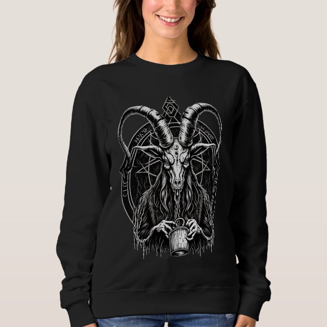 Demon Baphomet  Occult Gothic and Witchcraft T Shirt (Framsida)