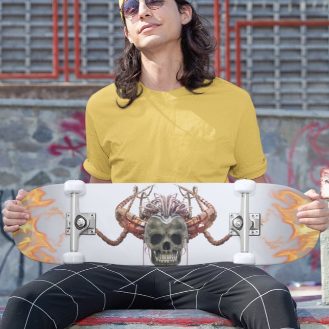 Demon Skull Helmet Horns Skateboard (Skapare uppladdad)