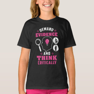Demonstrationer och Tänka inom kritisk vetenskap T Shirt