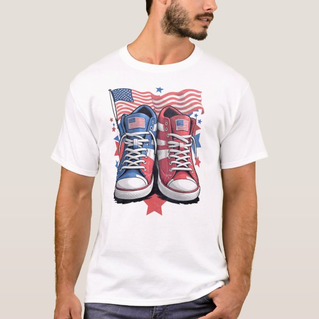 Den 4 juli amerikanska Sneakers-konstruktionen T Shirt (Framsida)