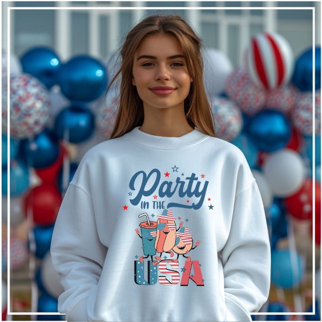 Den 4 juli i Party i USA: s Patriotiska självständ T Shirt (Skapare uppladdad)