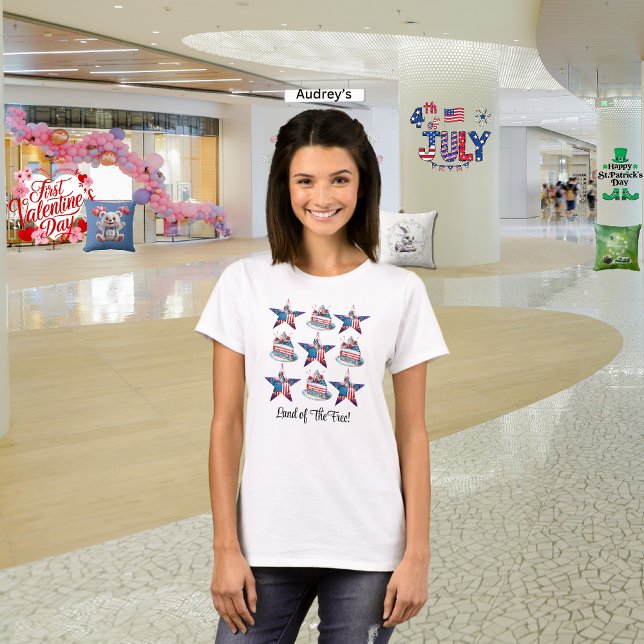 Den 4 juli "Land of the Free" T-Shirt (Skapare uppladdad)