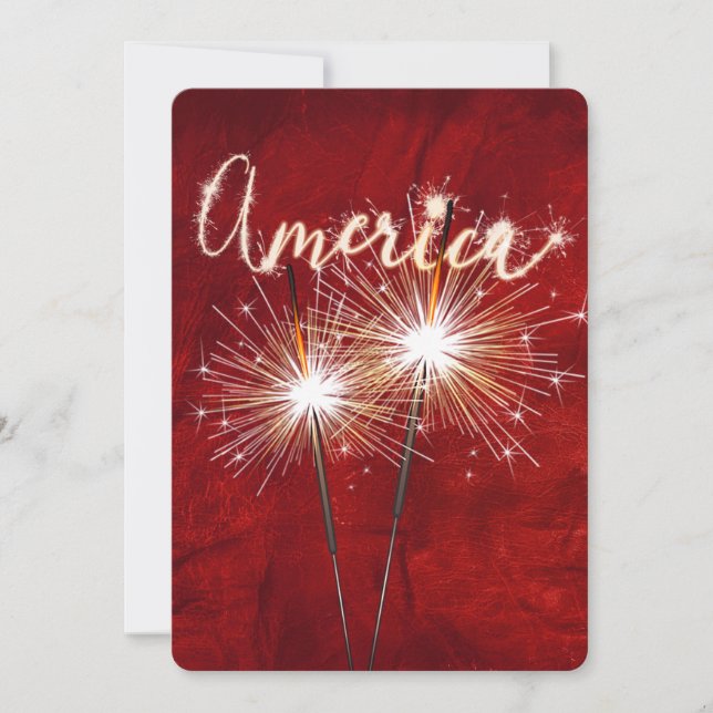 Den 4 juli Party Sparkler on Red Inbjudningar (Framsida)