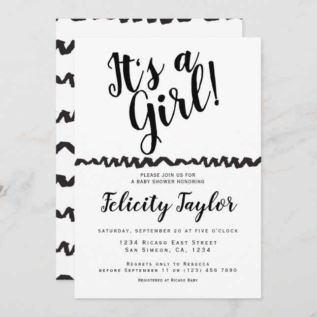 Den A Girl Baby Shower Typography Black White Inbjudningar (Fram/baksida)