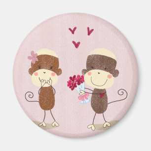 Den älskvärda sock monkey kopplar ihop magneten magnet