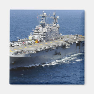 Den amphibious anfallfrakten USS Peleliu Magnet