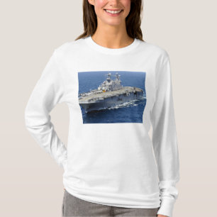 Den amphibious anfallfrakten USS Peleliu T Shirt
