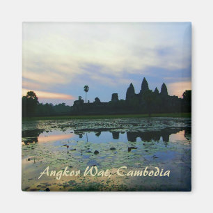 Den Angkor Wat silhouetten färgar magneten Magnet