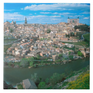 Den antika staden Toledo, Spanien. Kakelplatta