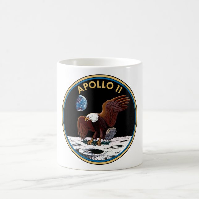 Den Apollo 11 beskickningen lappar muggen Kaffemugg (Center)