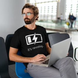 Den är spänningsfull - batteriladdning t shirt