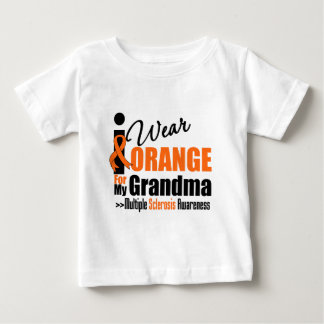 Den åtskilliga sclerosisen ha på sig jag orangen tee shirt
