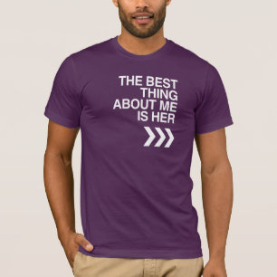 DEN BÄST SAKEN OM MIG ÄR HENNE - VIT - .PNG T-SHIRT