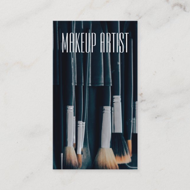 Den beställnings- Makeupkonstnären med borstar i Visitkort (Framsida)