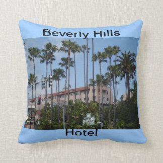 Den Beverly Hills hotellamerikanen MoJo kudder Kudde